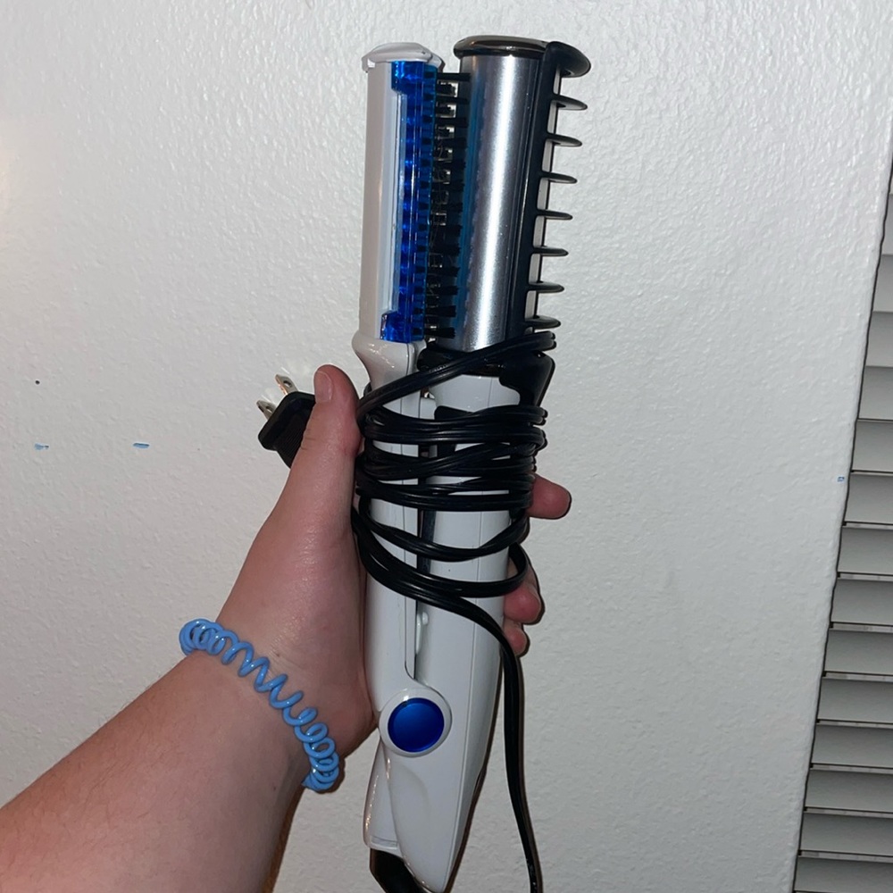 Wet to dry hair styler